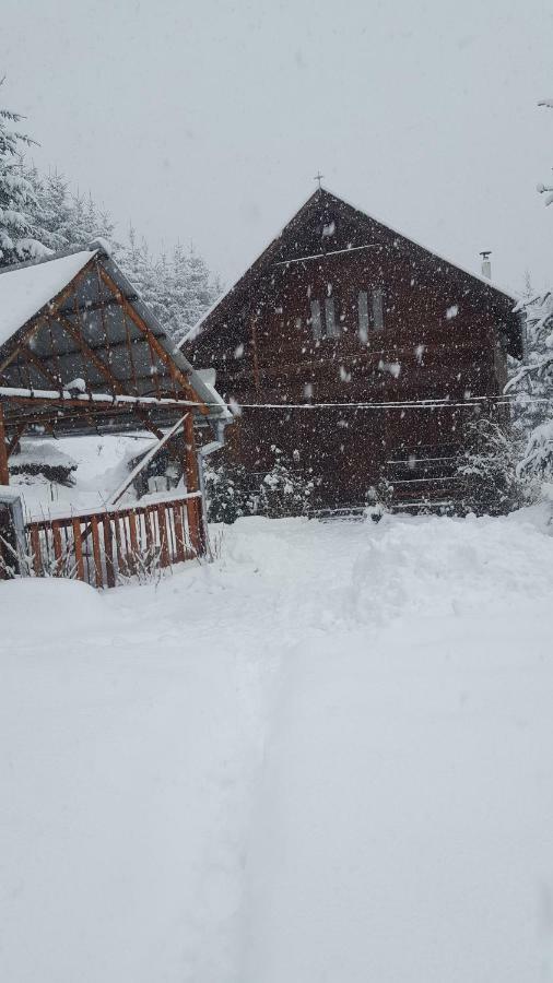 Casa Ria-Ria Pihenohaz Villa Miercurea Ciuc Eksteriør bilde